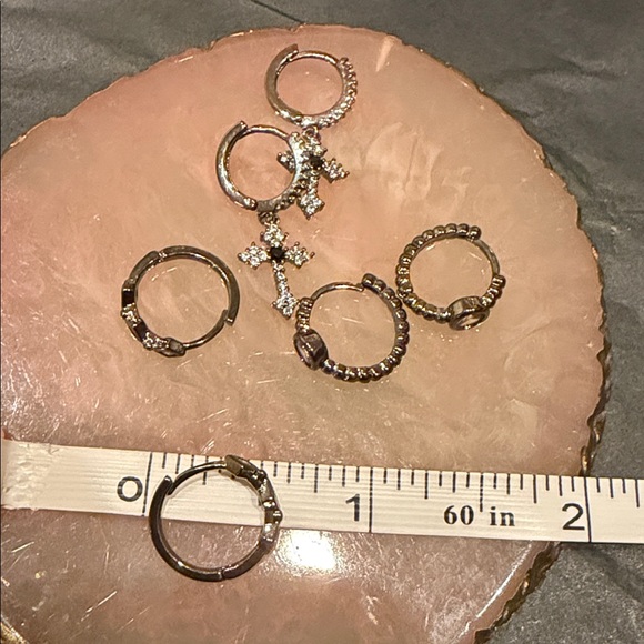 fashionable 3 set of gun metal colot Hoop Earrings Set - Picture 6 of 7